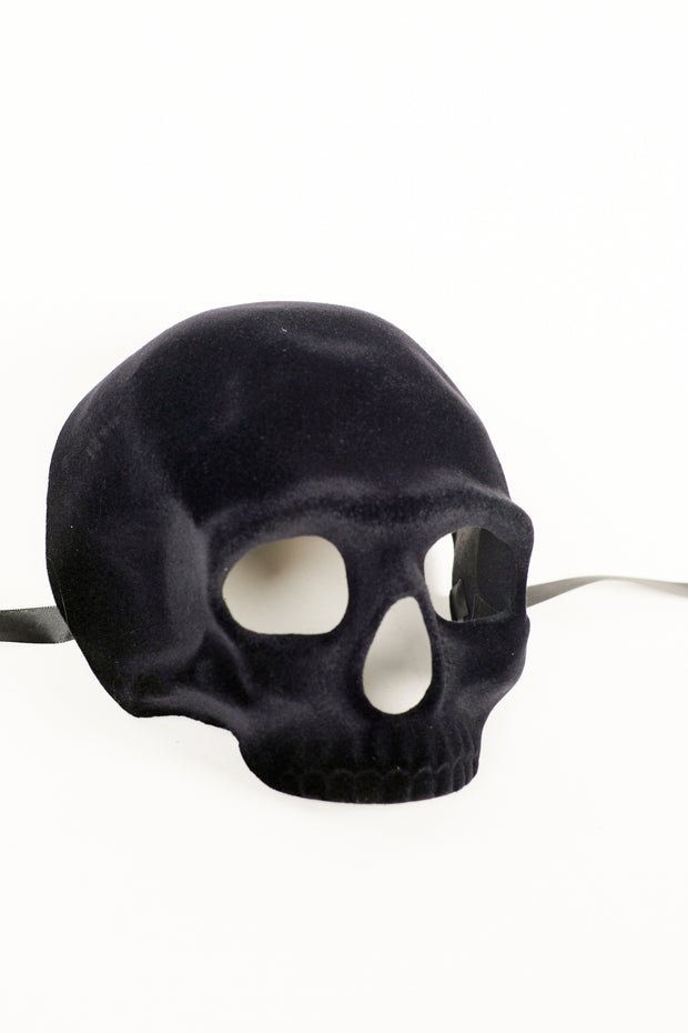 Skull Velvet Black