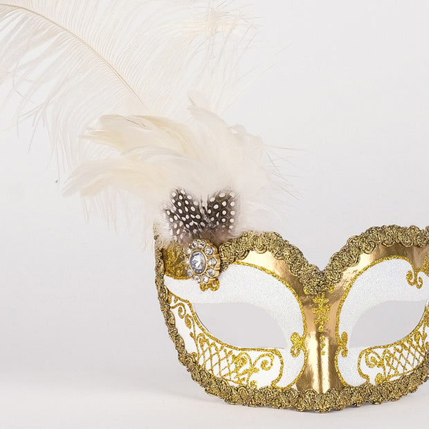 Detail eye_mask_can_can_gold_white